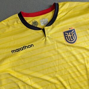 Ecuador Soccer Jersey Mens Size XL Marathon Short Sleeve